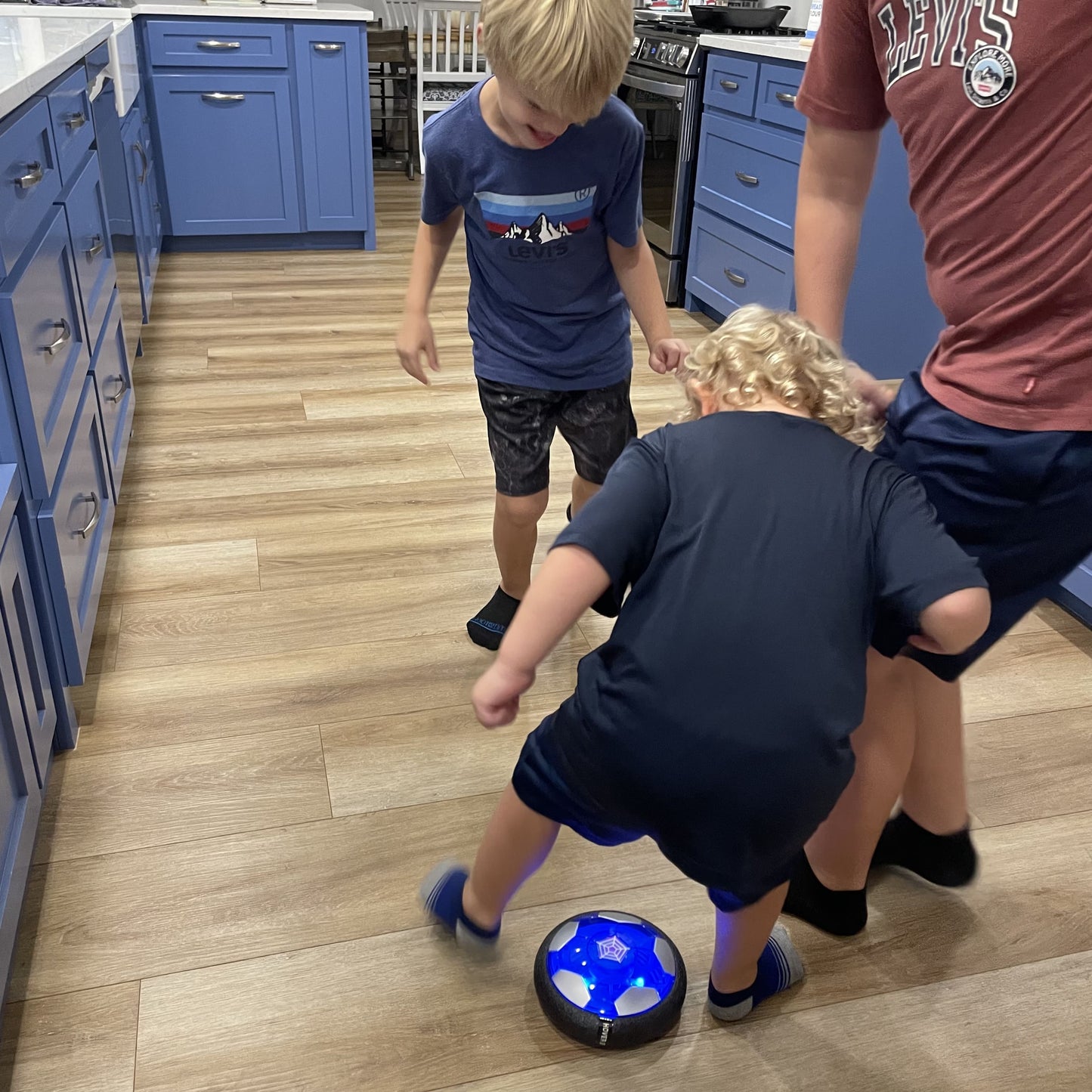 LED Hover Soccer Ball – SCREEN FREE KIDS™ All Day!